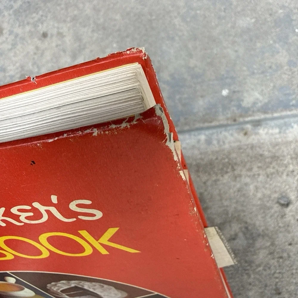 Vintage 1974 Betty Crocker Cookbook 21st Printing Hardcover Golden Press Pie